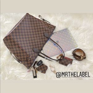 MacBook Pro & Air Clear Case